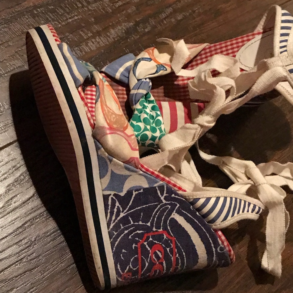 Coach - Colorful Pattern Wedges - Picture 2 of 3